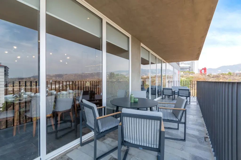 Terraza 02.webp